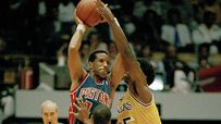 nba_a_dantley_sy_203.jpg