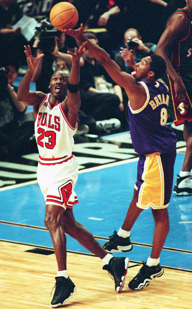 1998-kobe-bryant-michael-jordan_0jpg.jpg