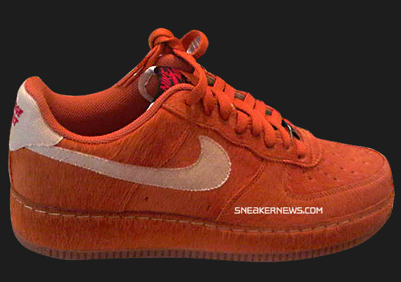 nike-air-force-1-halloween-2009-01.jpg