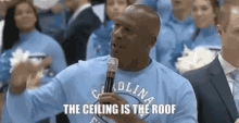 michael-jordan-ceiling-is-the-roof.gif