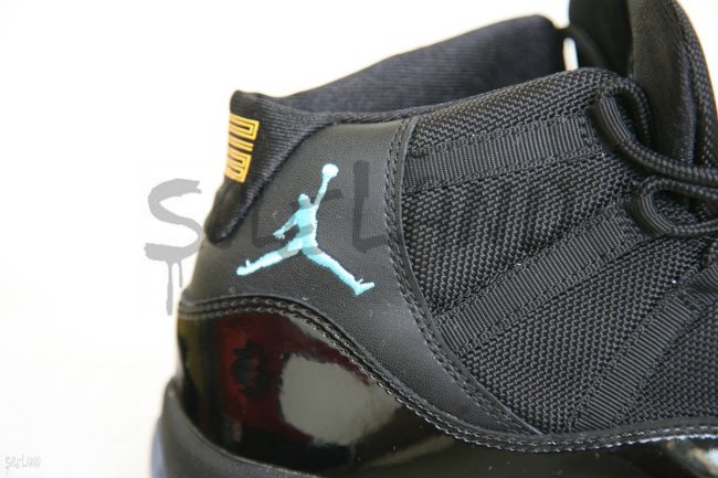 air_jordan_xi(11)_retro_black_gamma_blue_varsity_maize-10med.jpg