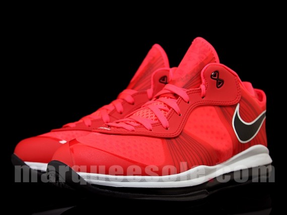 nike-lebron-8-v2-low-solar-red-2-570x427.jpg