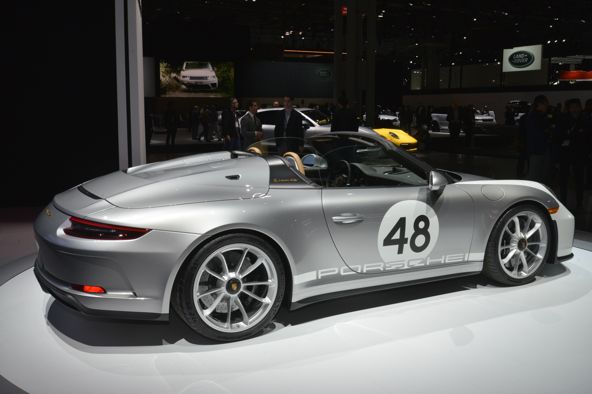 fb2e8d82-2019-porsche-speedster-911-1.jpg