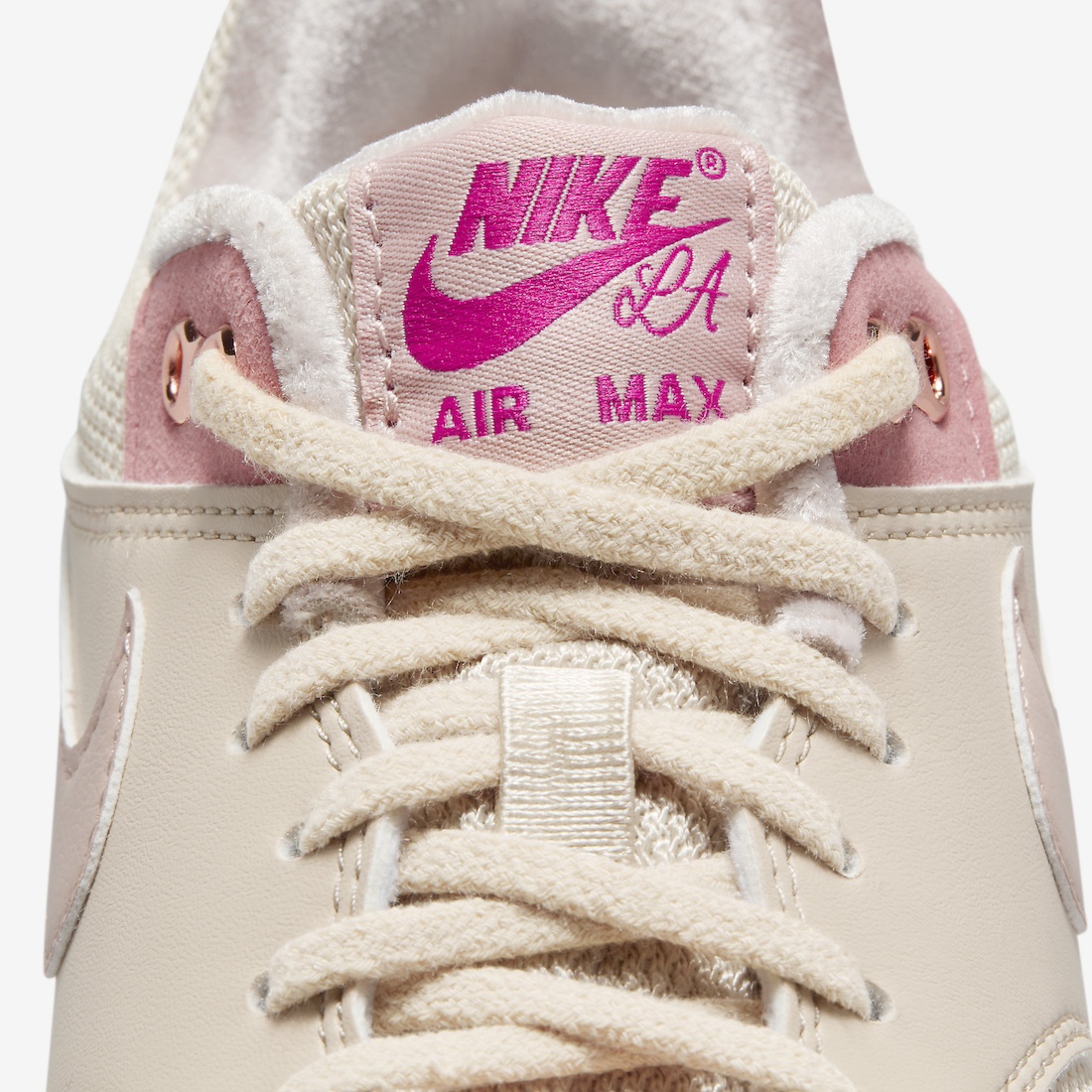 Serena-Williams-Design-Crew-x-Nike-Air-Max-1-Los-Angeles-FN6941-200-9.jpg