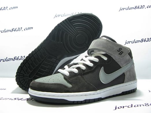 nike-sb-tv-dunk-mid-premium-2.jpg