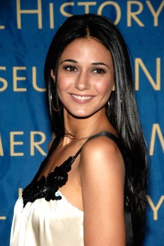 emmanuelle-chriqui-20080606021129148_640w.jpg