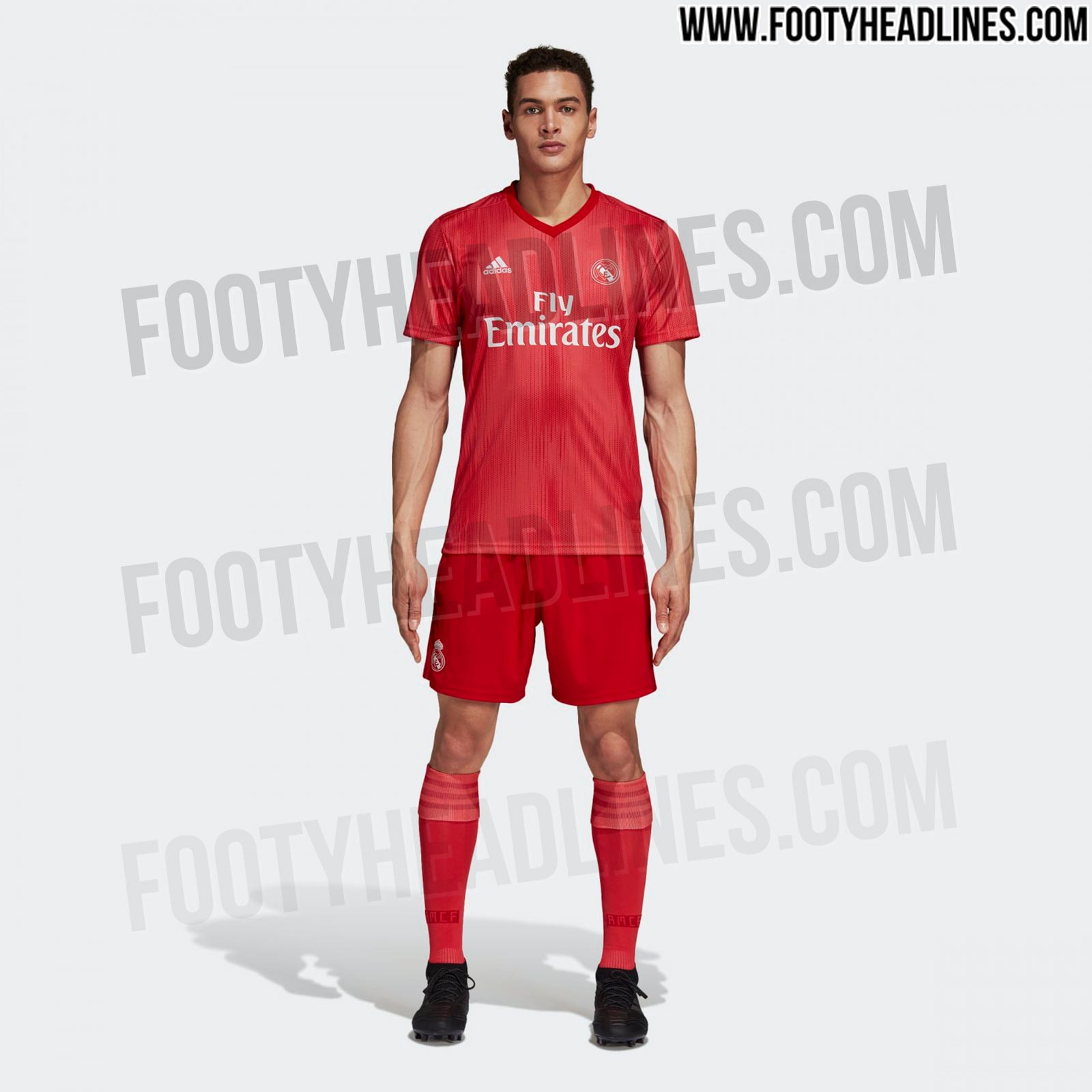 madrid-18-19-third-kit%2B%252811%2529.jpg