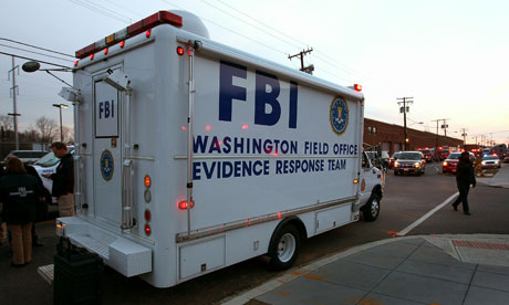FBI-van-outside-Washingto-007.jpg