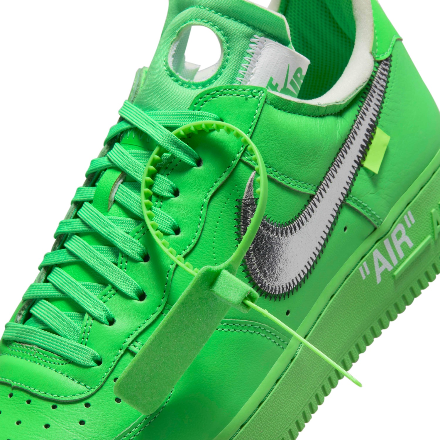off-white-nike-air-force-1-sp-light-green-spark-brooklyn-museum-2.jpeg