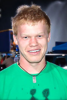 220px-Jesse_Plemons.jpg