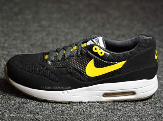 nike-air-maxim-1-torch-black-yellow-01.jpg