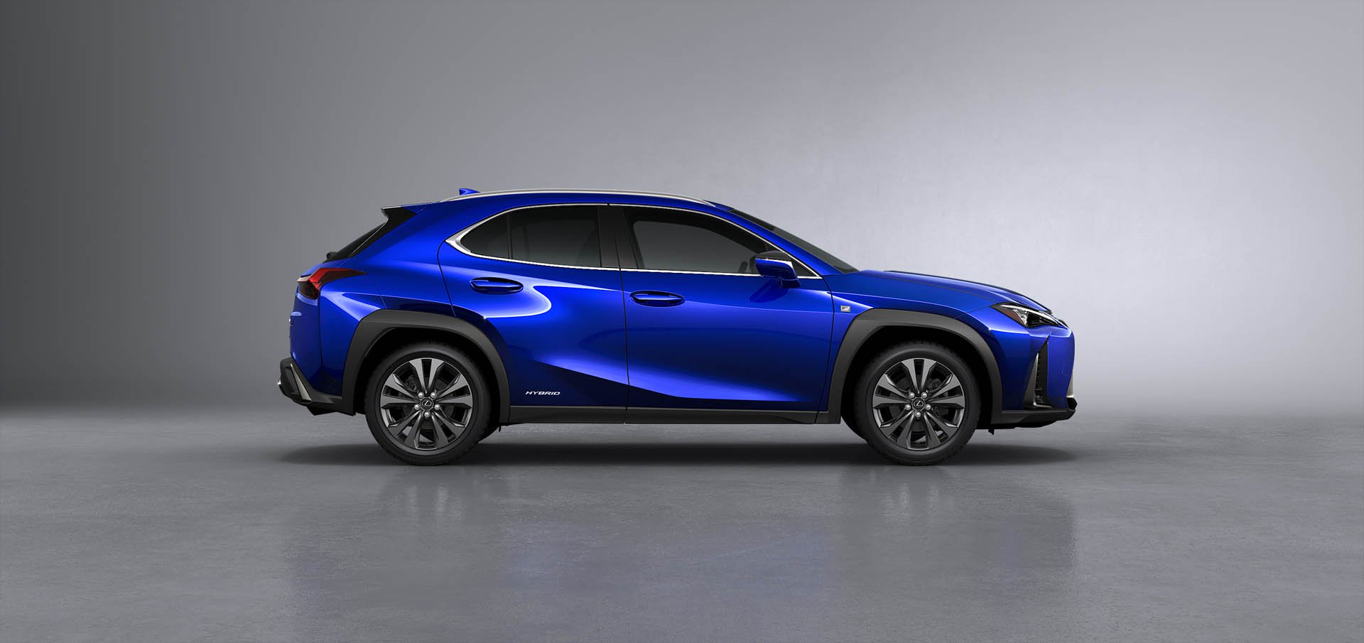 74b55dd9-2019-lexus-ux-paris-livepics-16.jpg