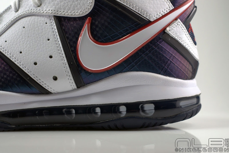 lebron8-white-navy-red-23-web.jpg