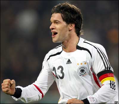 _41663402_ballack_ap.jpg