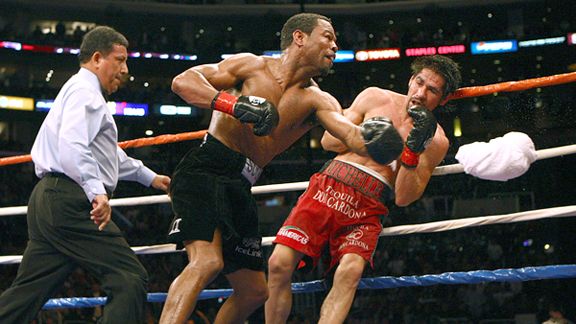 box_g_mosley_margarito1_sw_576.jpg