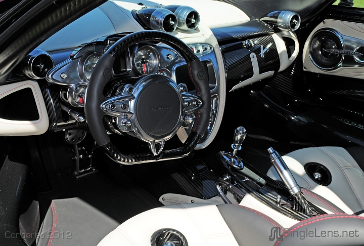 048_Pagani-Huayra-interior_7594.JPG