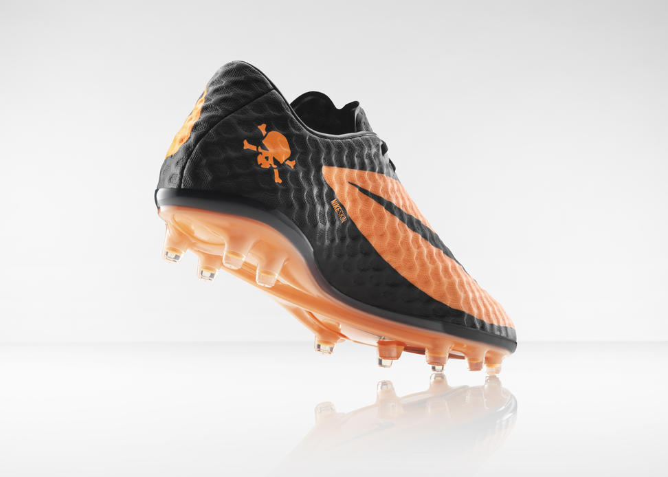 Nike_Hypervenom_HeelUp_detail.jpg