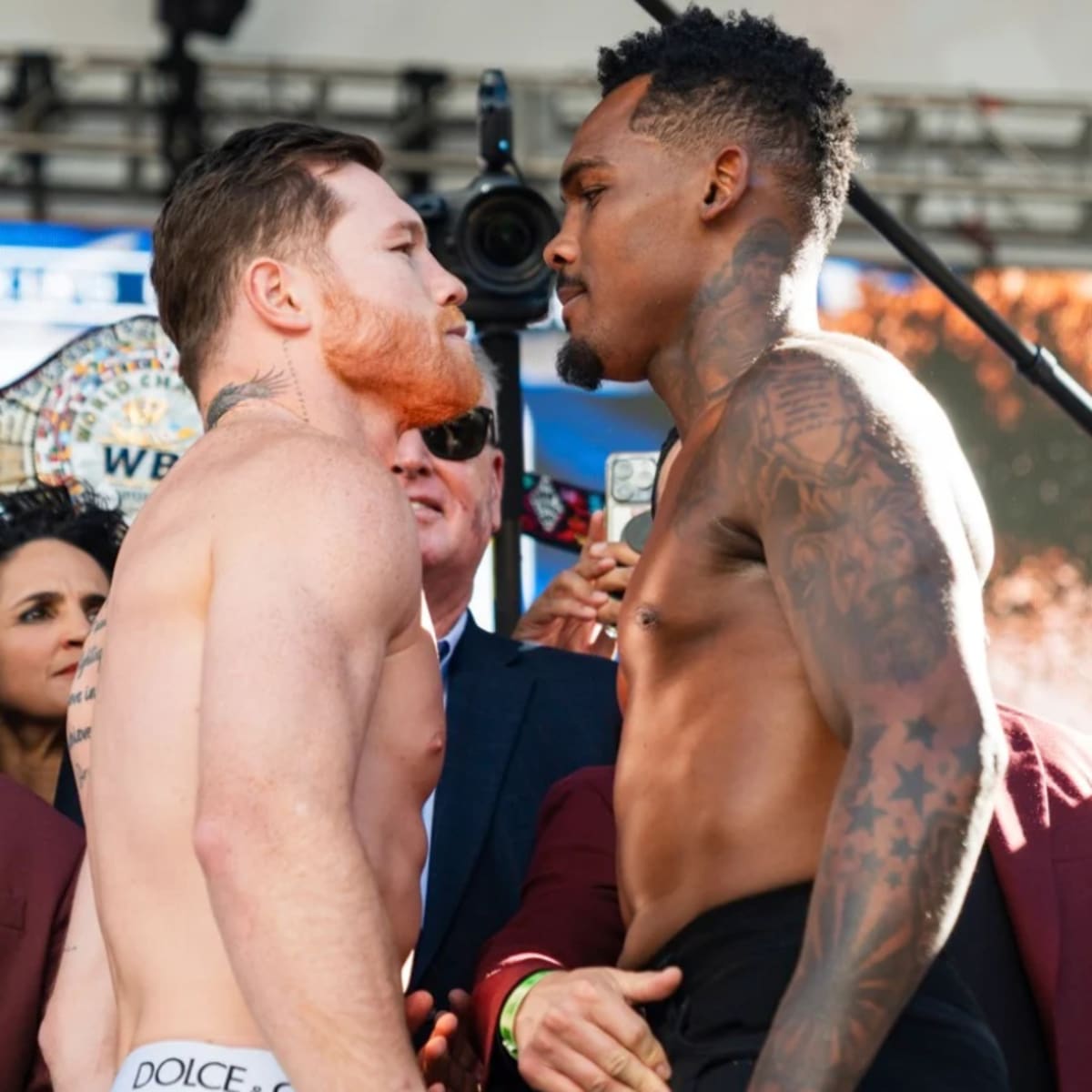 canelo-alvarez-vs-jermell-charlo.jpg