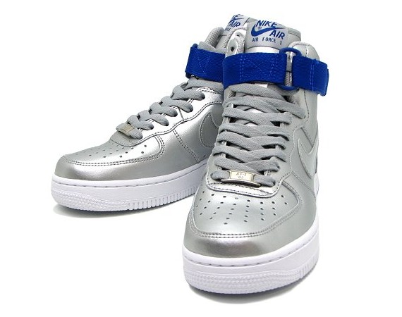 Nike-WMNS-Air-Force-1-High-Metallic-Silver-Hyper-Blue-1.jpg