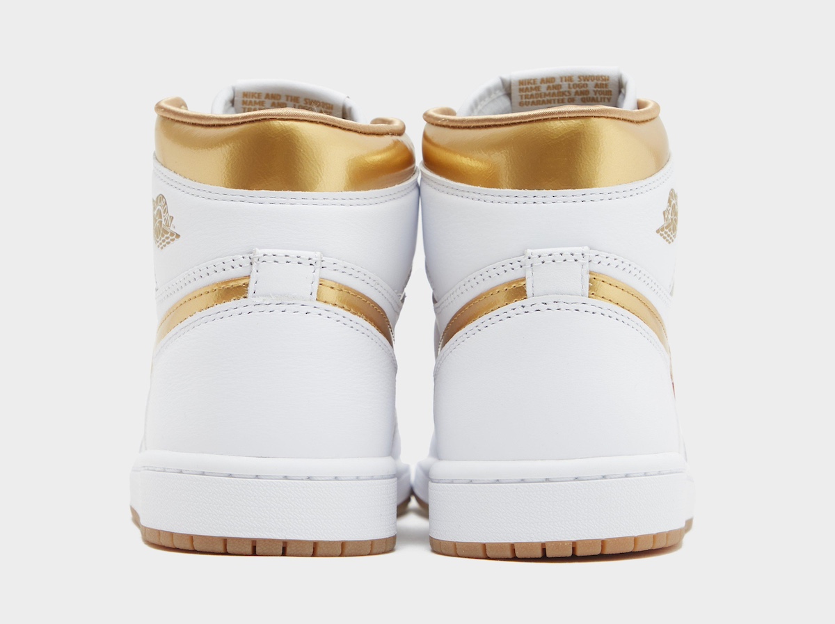 Air-Jordan-1-High-Metallic-Gold-2024-2.jpeg