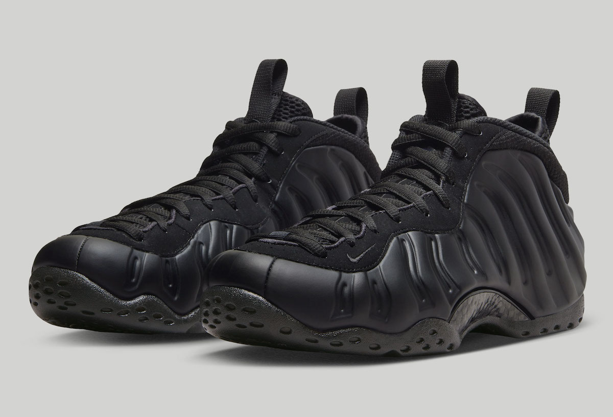 Nike-Air-Foamposite-One-Anthracite-Black-2023-Release-Date.jpg