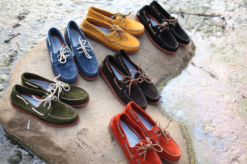 sperry-topsider-2-eye-boat-suede-fall-2010-1.jpg