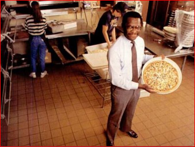 herman-cain-and-godfather-pizza-picture-1.jpg