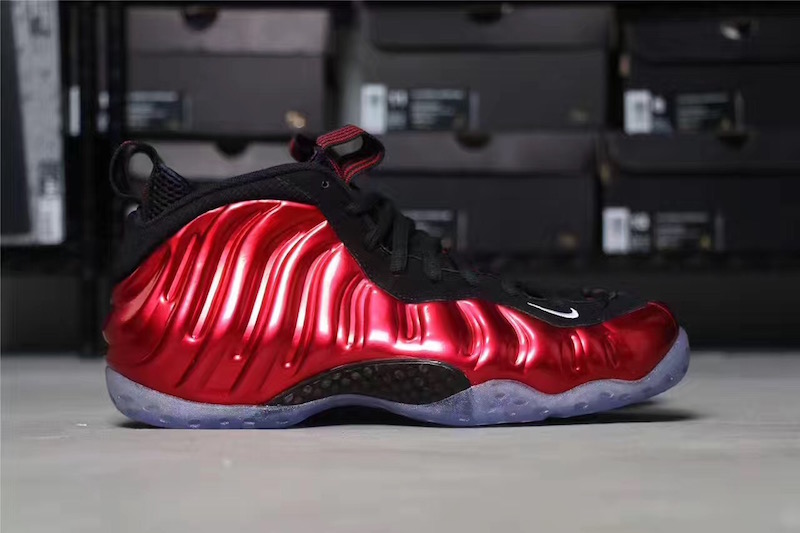 nike-air-foamposite-one-metallic-red-2017-retro.jpg