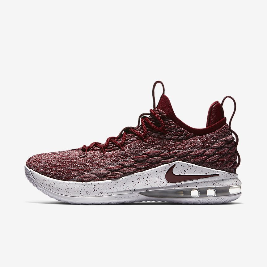 lebron-15-low-basketball-shoe-OGw8ny.jpg