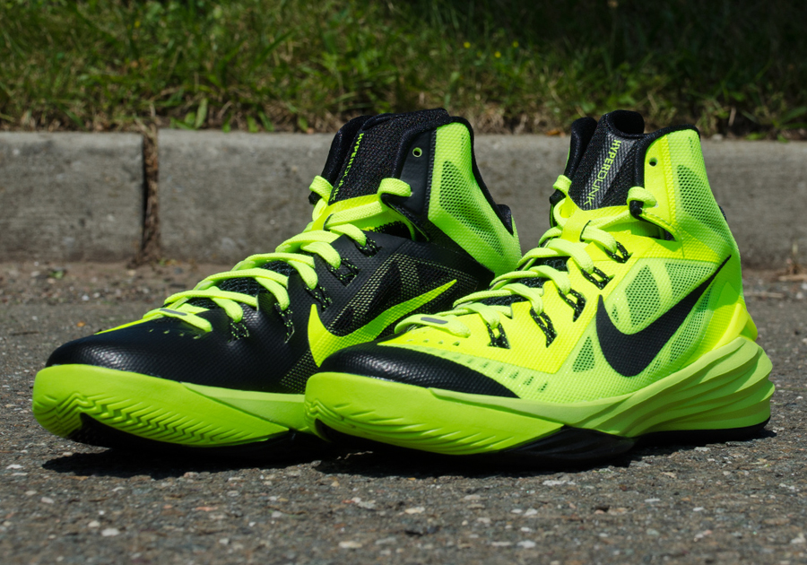 nike-hyperdunk-2014-volt-8.jpg