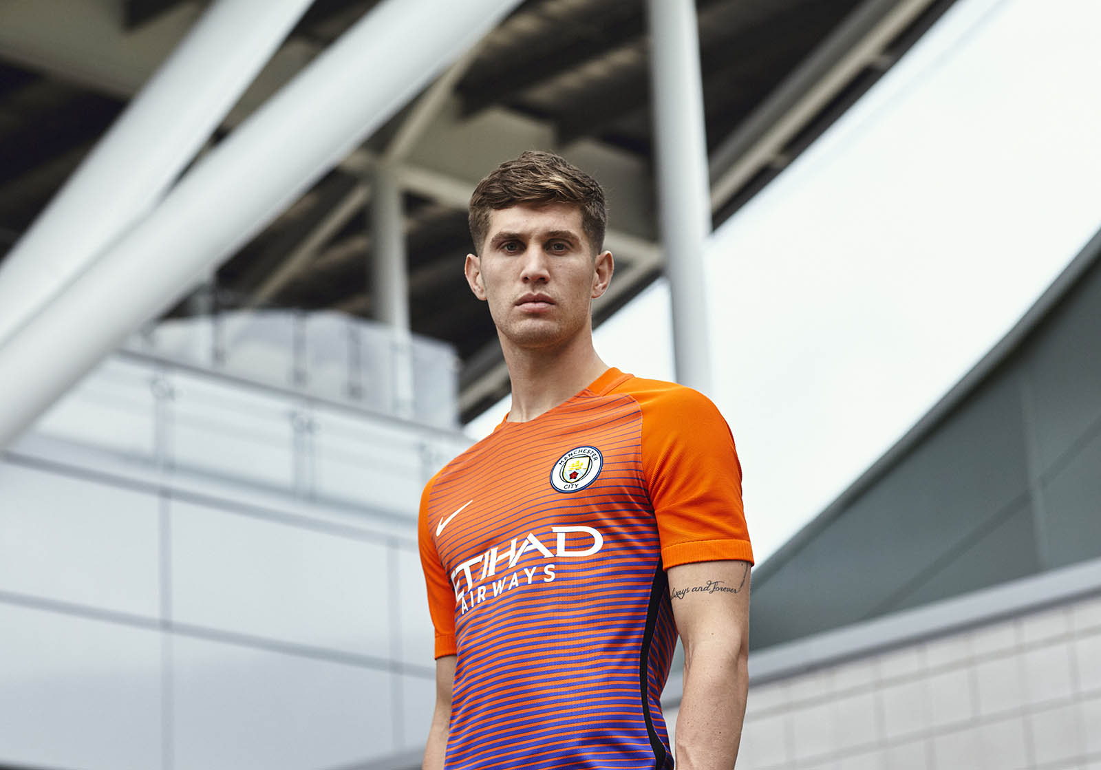 man-city-16-17-third-kit%2B%25282%2529.jpg