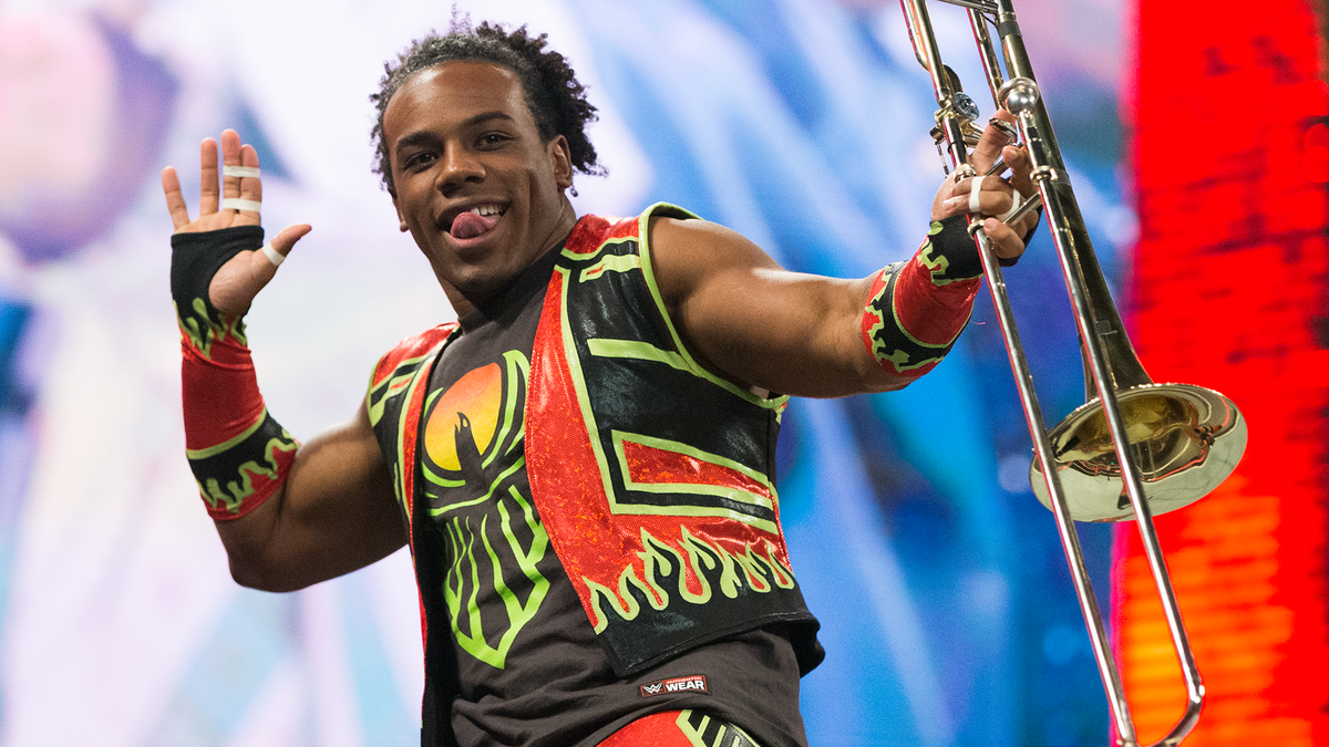 Xavier_Woods_bio--6a08a58df4c51eb3820cee77eb06db97.png