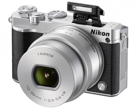 Nikon-1-J5-camera-flash-550x429.jpg