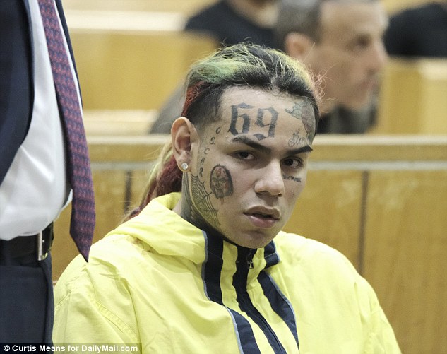 4EF7B90600000578-0-Tekashi_6ix9ine_is_facing_up_to_three_years_in_prison_for_a_sex_-m-16_1533851335916.jpg