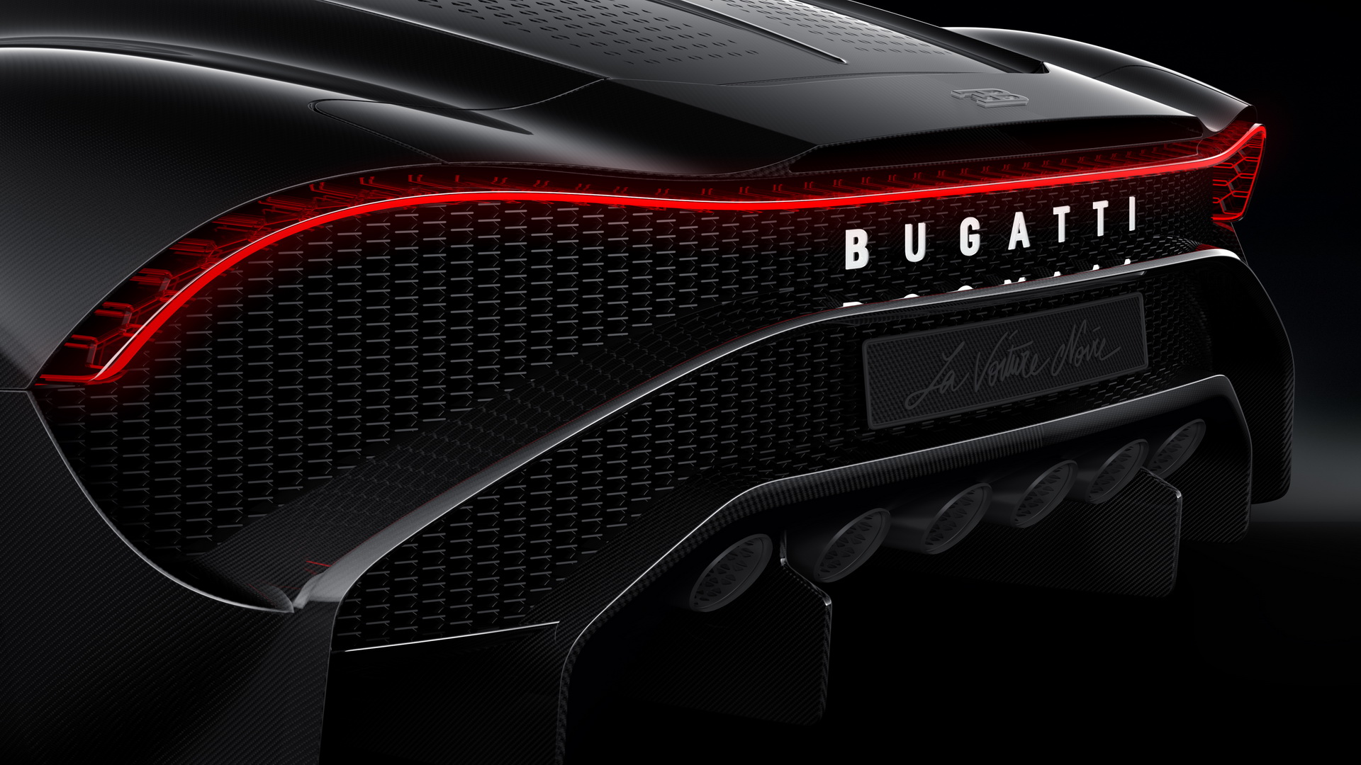 5b8e0d48-2019-bugatti-la-voiture-noire-6.jpg
