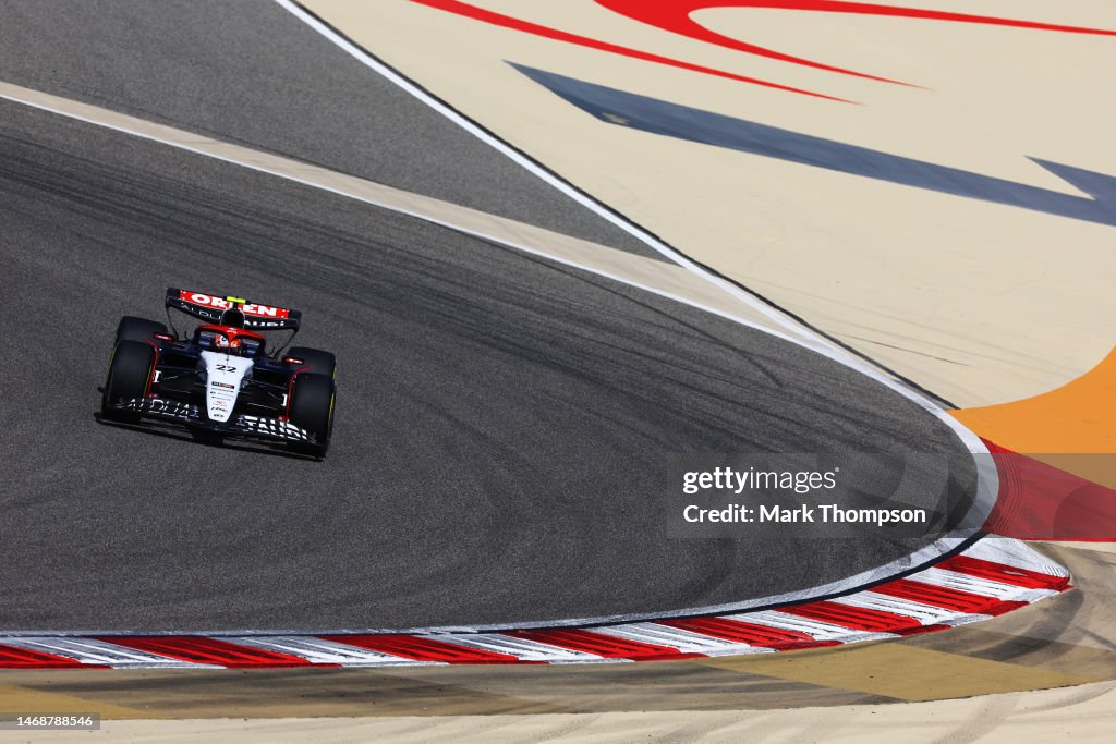 formula-1-testing-in-bahrain-day-one.jpg