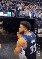 Karl Anthony Towns Kat GIF - Karl anthony towns Kat Timbet - Discover &  Share GIFs