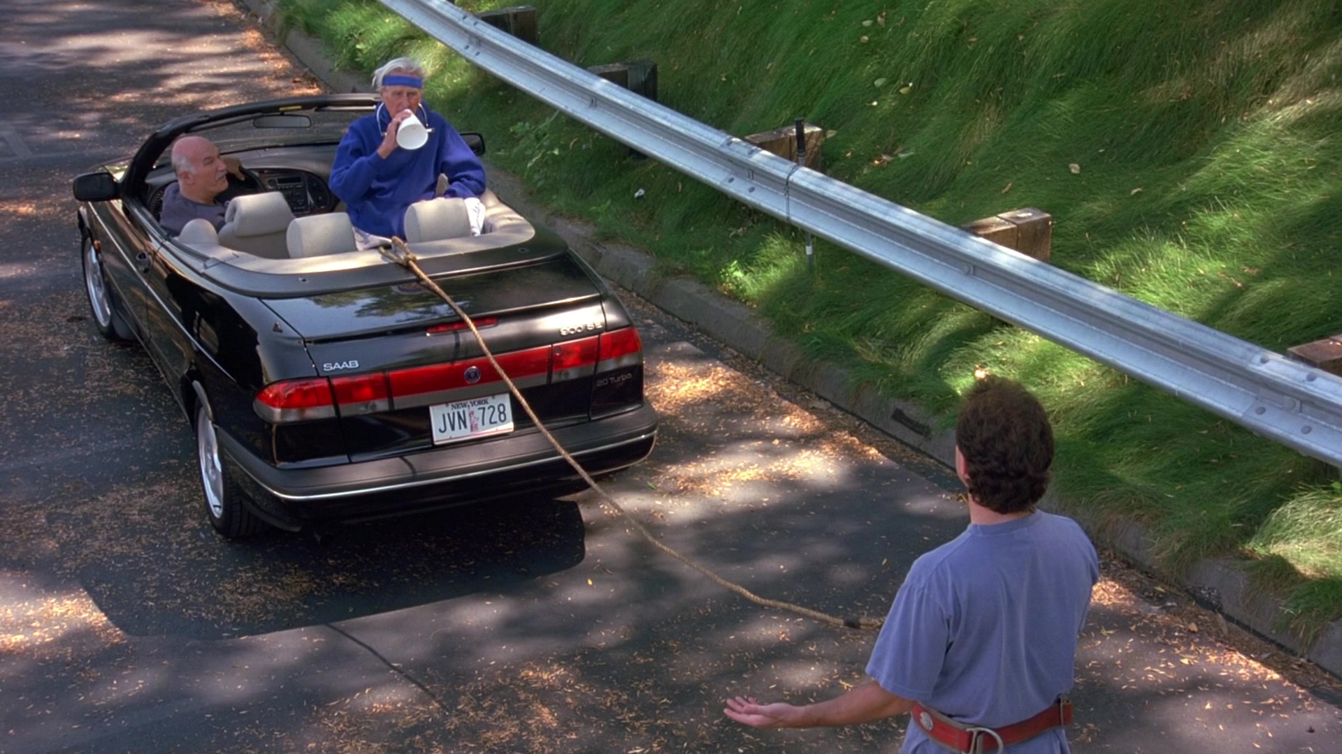 Saab Convertible Car In Seinfeld Season 9 Episode 4 The Blood (1997)