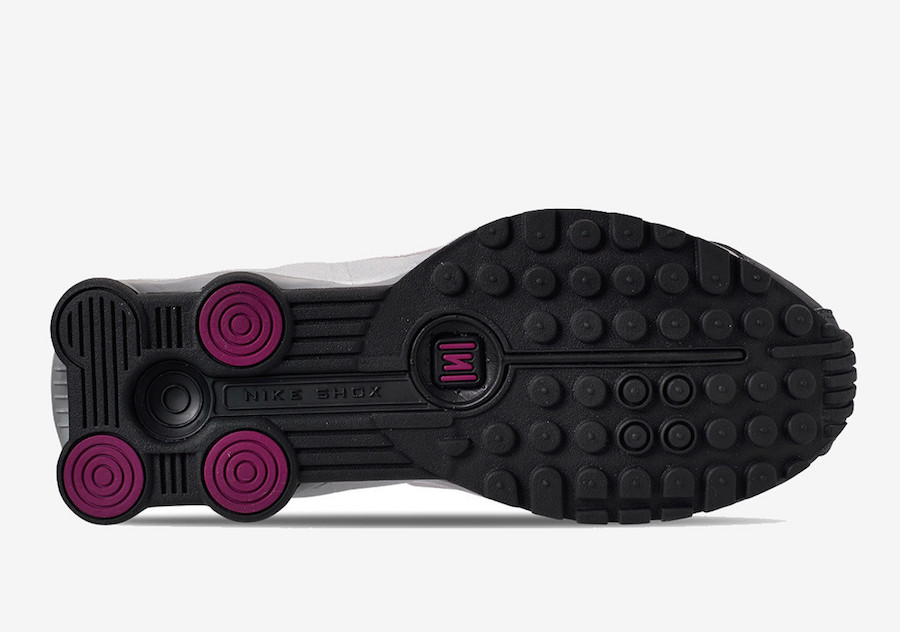 Nike-Shox-R4-True-Berry-AR3565-003-Release-Date-2.jpg