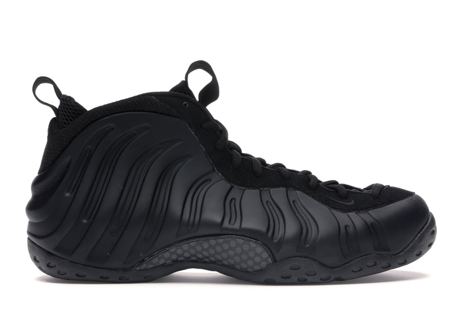 Nike-Air-Foamposite-One-Anthracite-Blackout-2020.jpg
