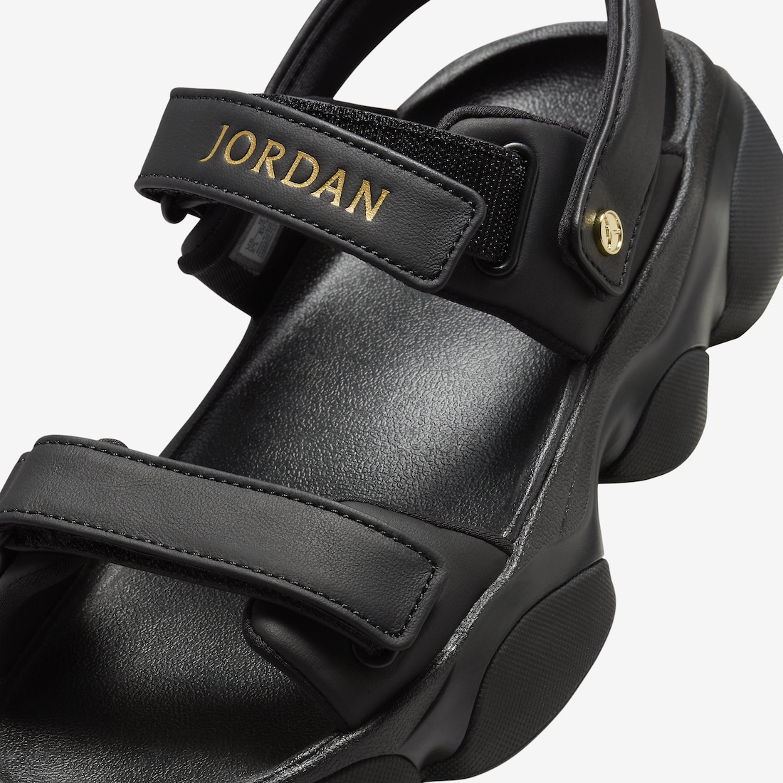 Jordan-Deja-Sandal-Black-Metallic-Gold-FN5036-001-6.jpg