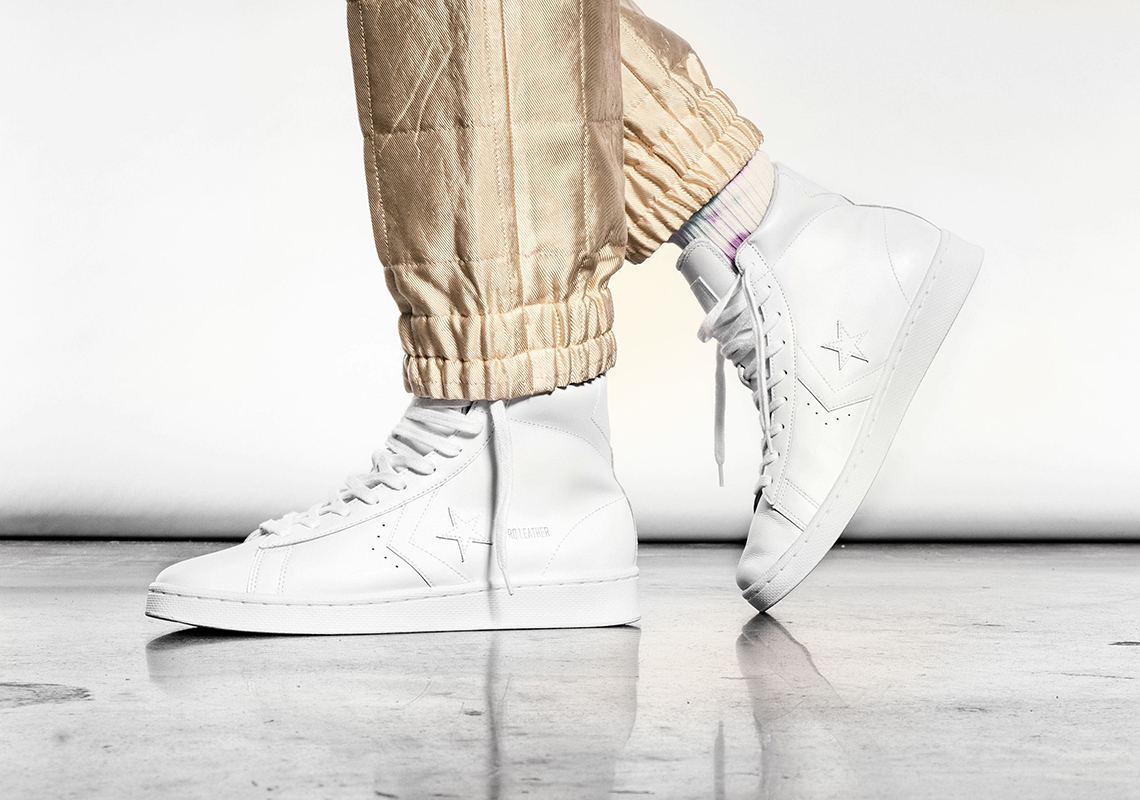 converse-pro-leather-ss20-on-foot-white-1.jpg